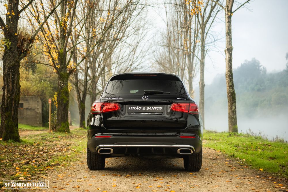 Mercedes-Benz GLC 300 de 4Matic 9G-TRONIC AMG Line Plus - 58
