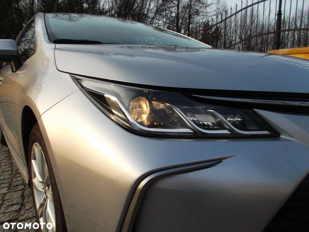 Toyota Corolla 1.5 Comfort - 9