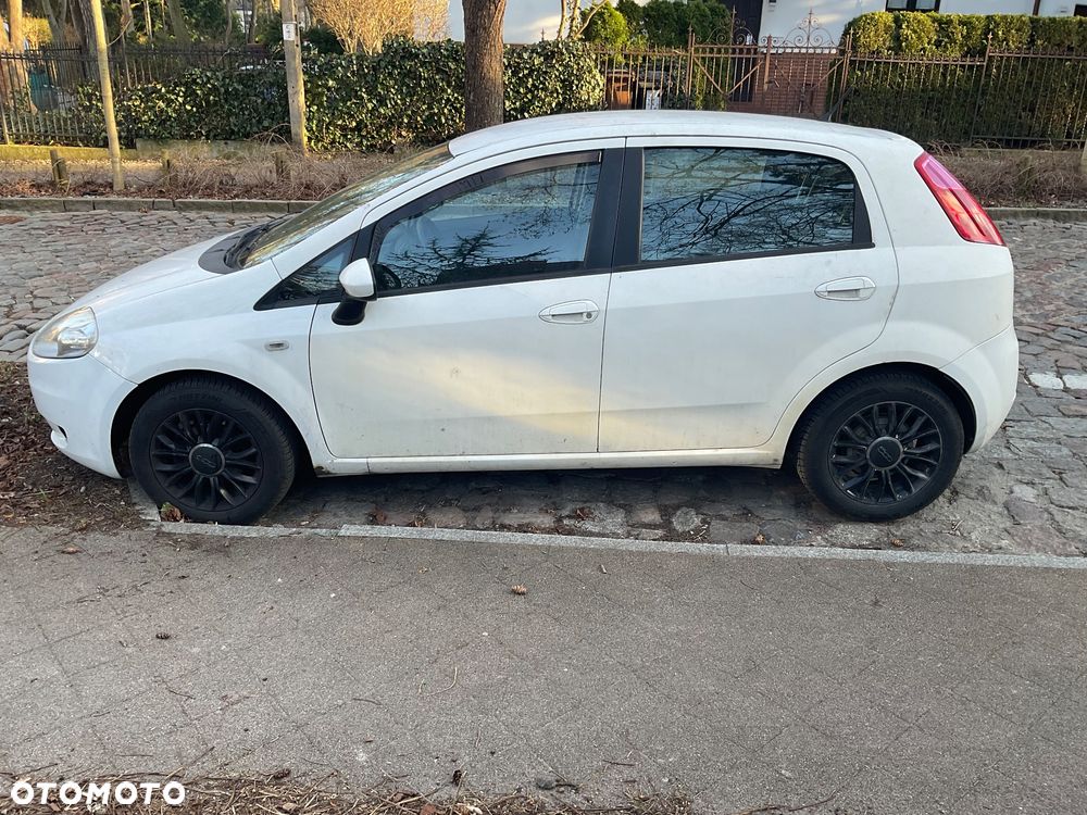 Fiat Grande Punto - 28