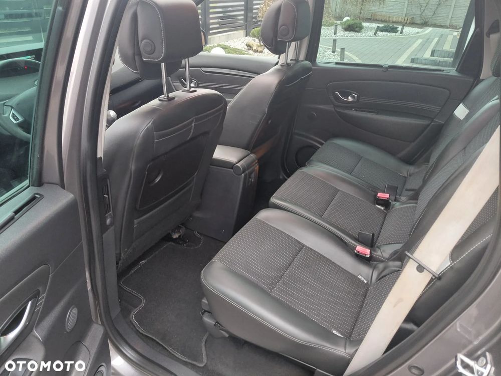 Renault Grand Scenic TCe 130 Bose Edition - 10