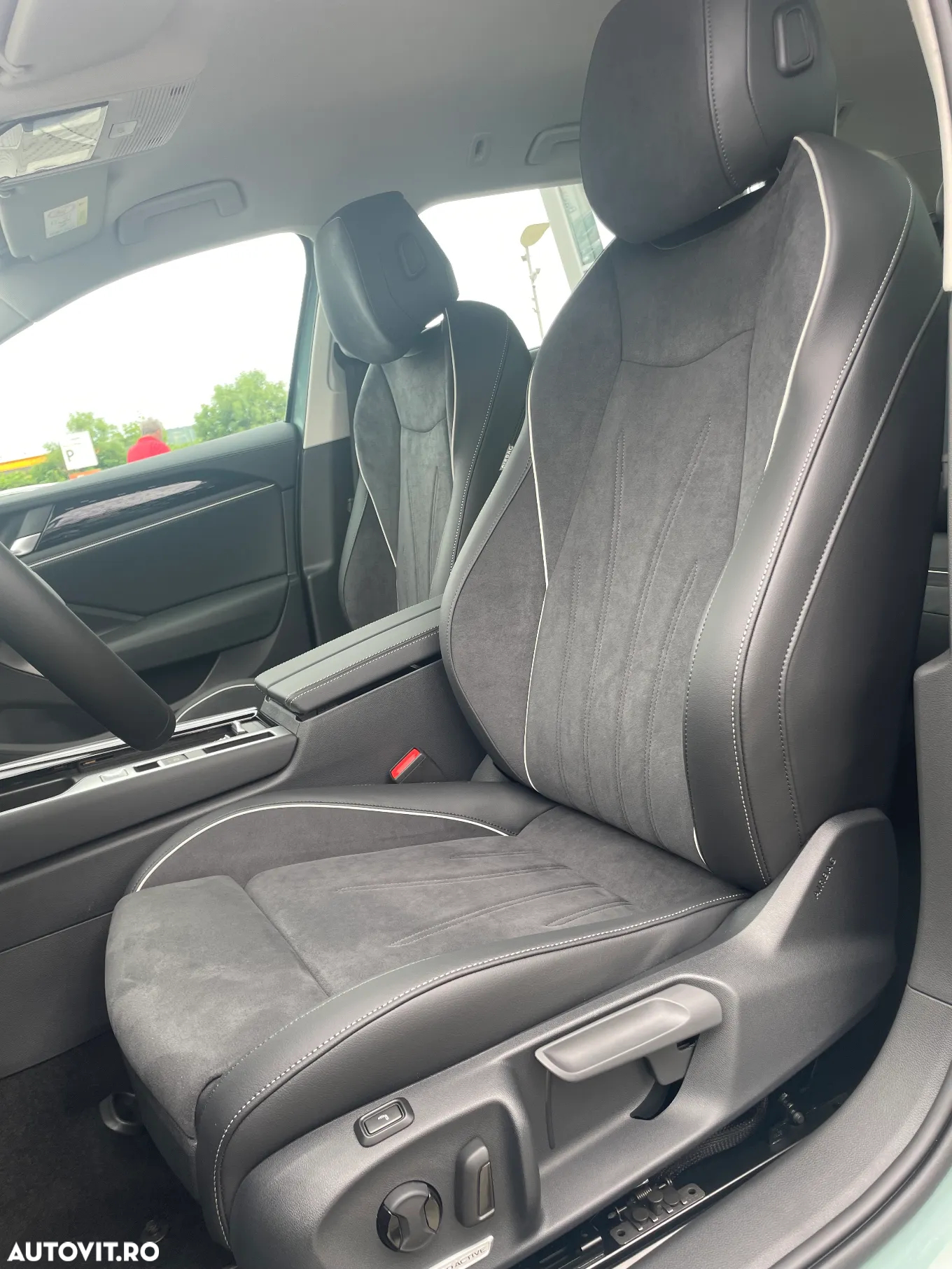 Volkswagen Passat - 17
