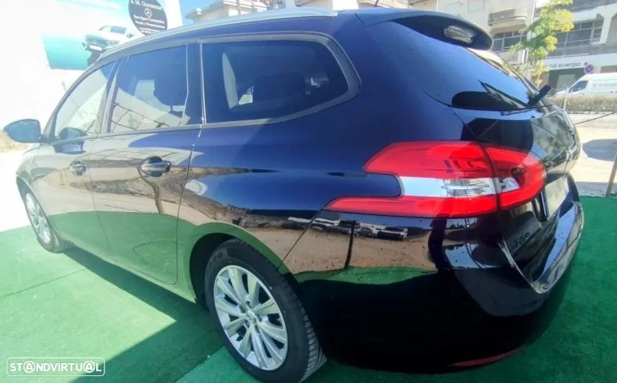 Peugeot 308 SW 1.5 BlueHDi Style - 3