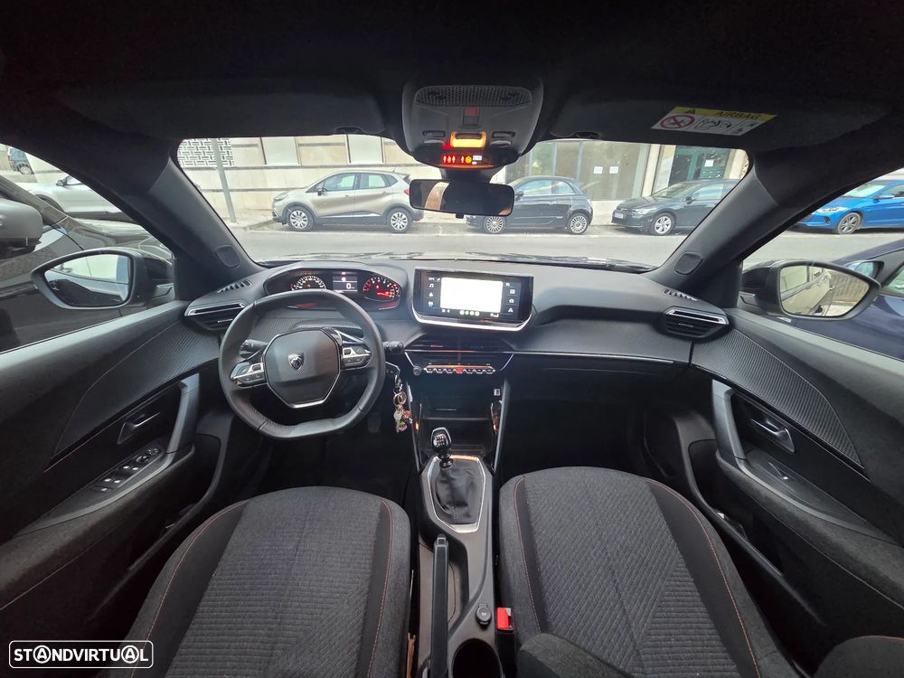 Peugeot 2008 - 21