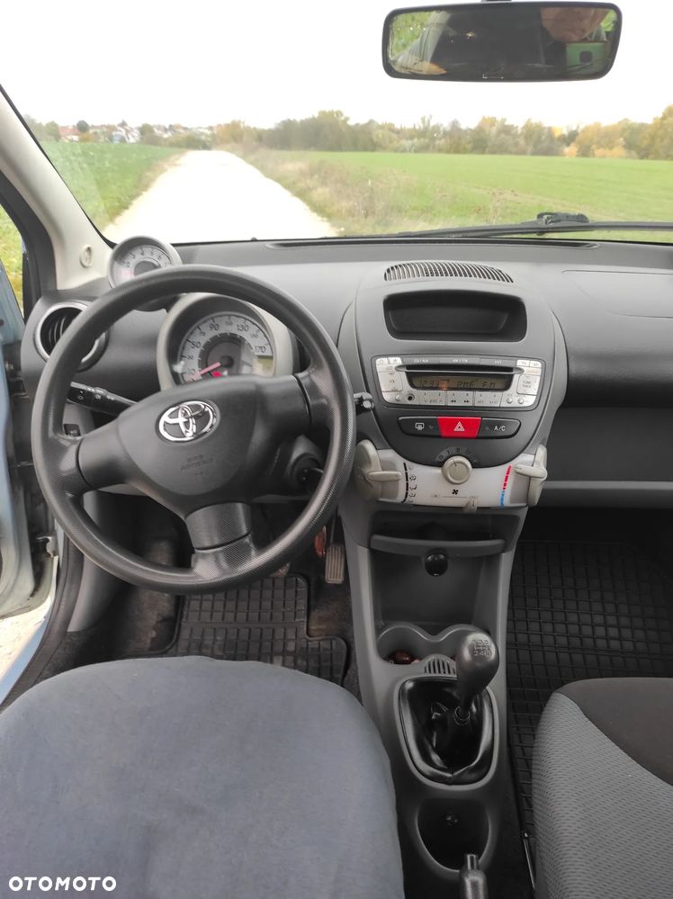 Toyota Aygo - 6