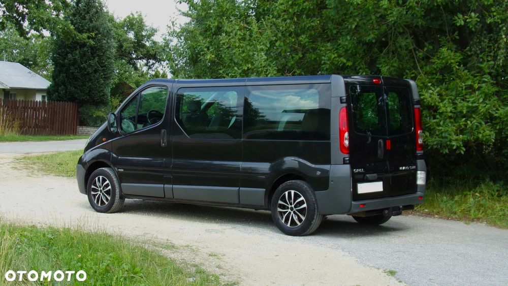 Opel Vivaro - 12