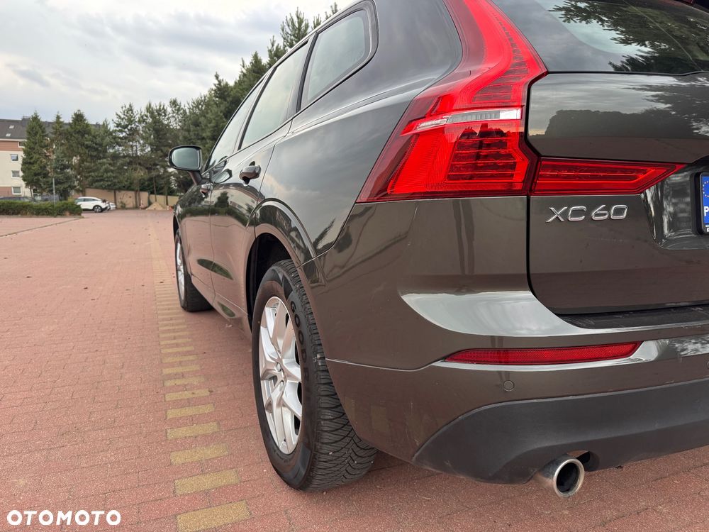 Volvo XC 60 D4 AWD Momentum - 12