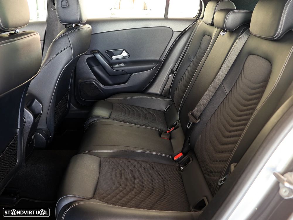Mercedes-Benz A 250 e Style Plus - 12