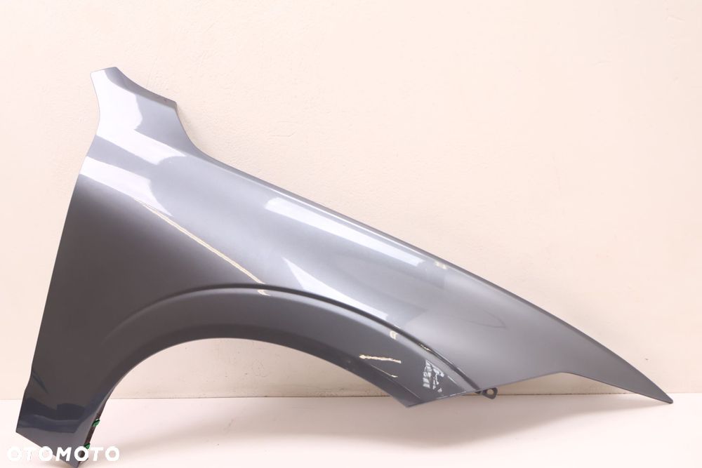 VOLVO XC60 II BŁOTNIK PRAWY PRZÓD 714 - 2