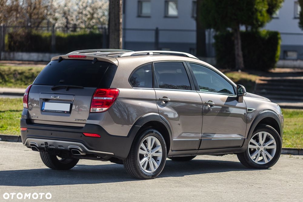 Chevrolet Captiva 2.2 4WD Automatik LTZ - 13