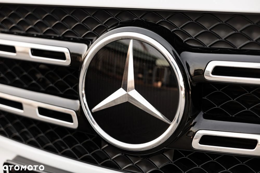 Mercedes-Benz GLB 250 Style 8G-DCT - 13