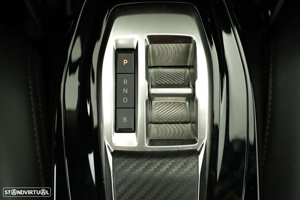 Peugeot e-208 50 kWh GT - 15