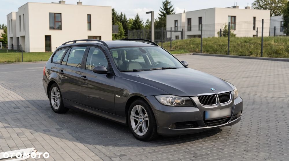 BMW Seria 3 320d - 3