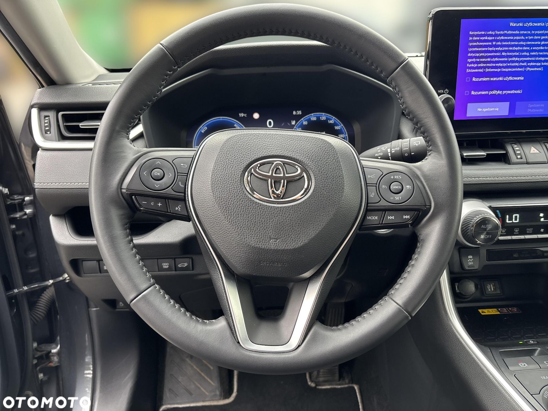 Toyota RAV4 - 11