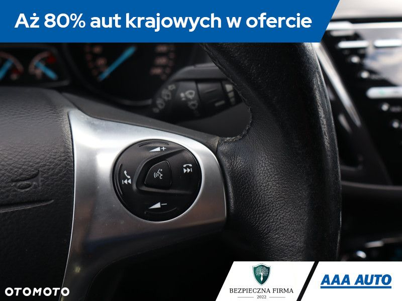 Ford Kuga - 21