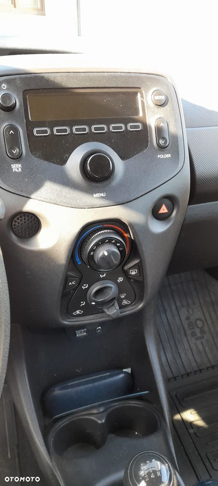 Toyota Aygo 1.0 VVT-i Sprint EU6 - 9