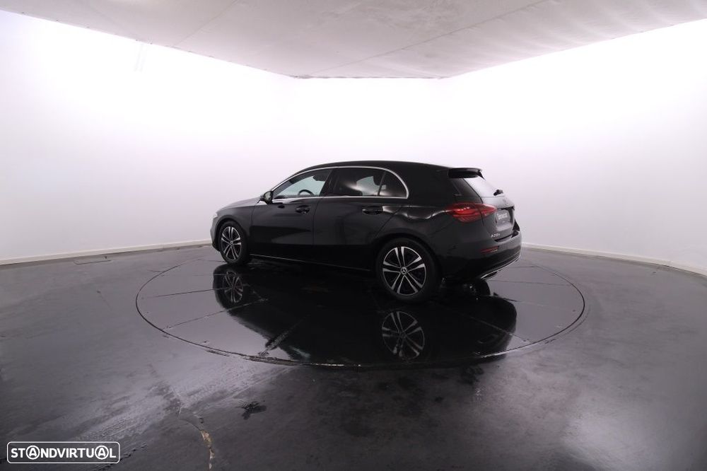 Mercedes-Benz A 200 d - 5