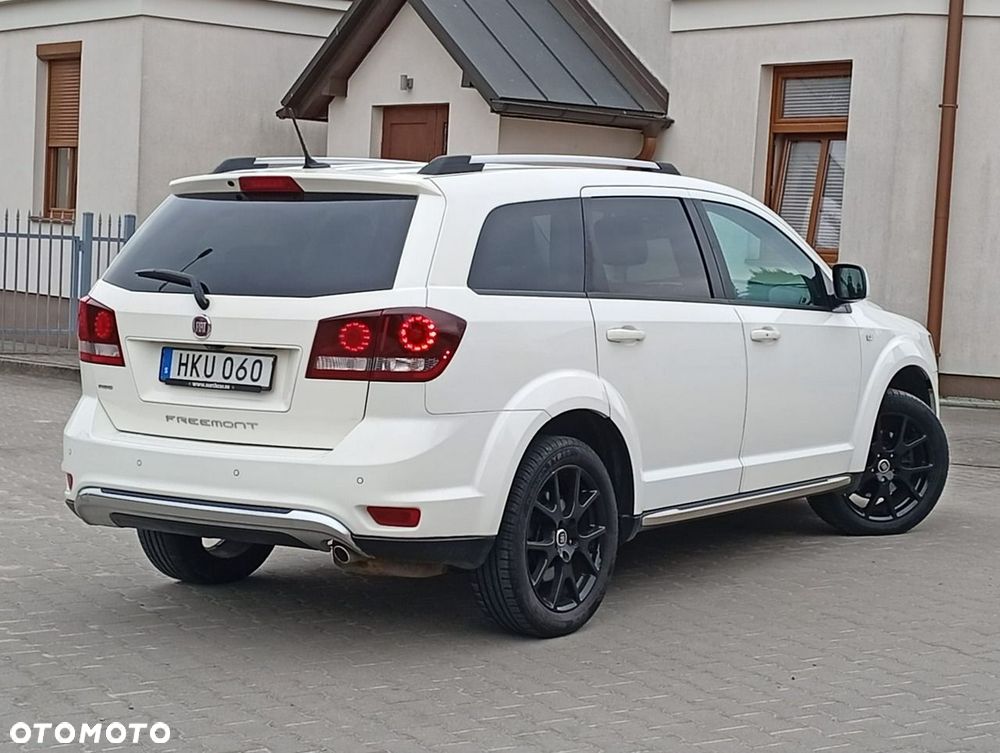 Fiat Freemont 2.0 Multijet 16V DPF Automatik Allrad Cross - 23