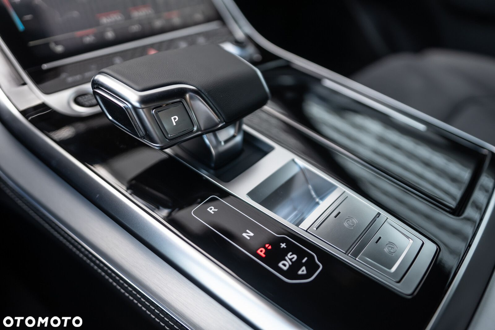 Audi Q8 - 17