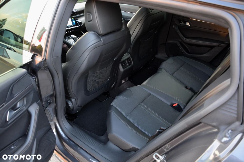 Peugeot 508 225 e-EAT8 GT - 9
