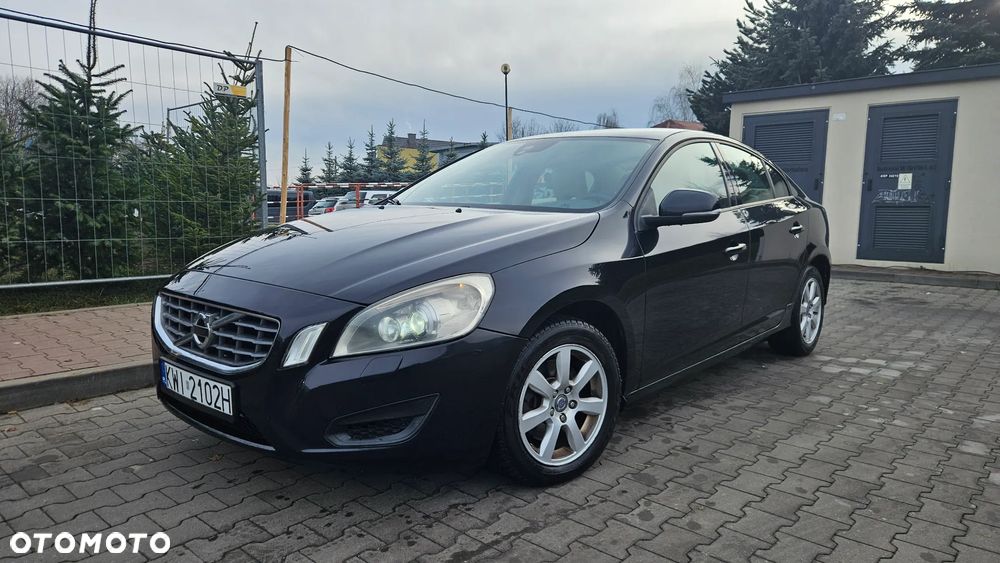 Volvo S60 - 1