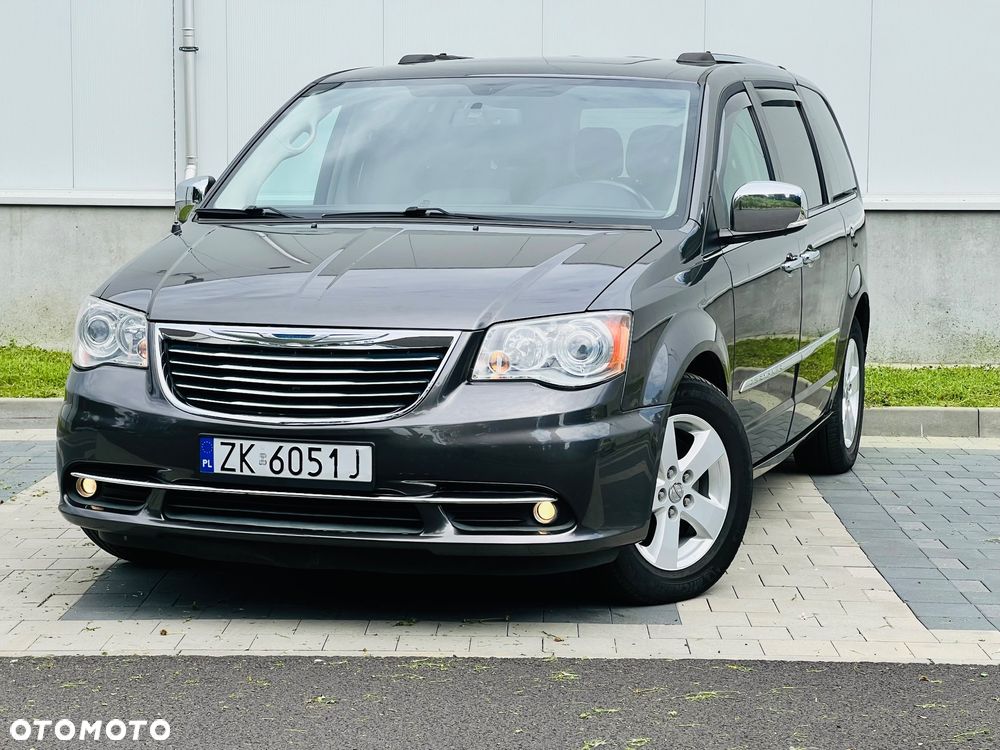 Chrysler Town & Country 3.6 Limited - 1