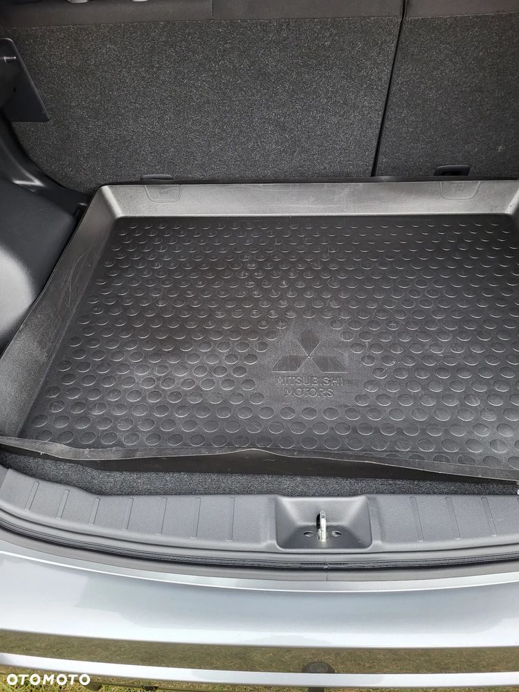 Mitsubishi ASX 1.6 Invite - 12