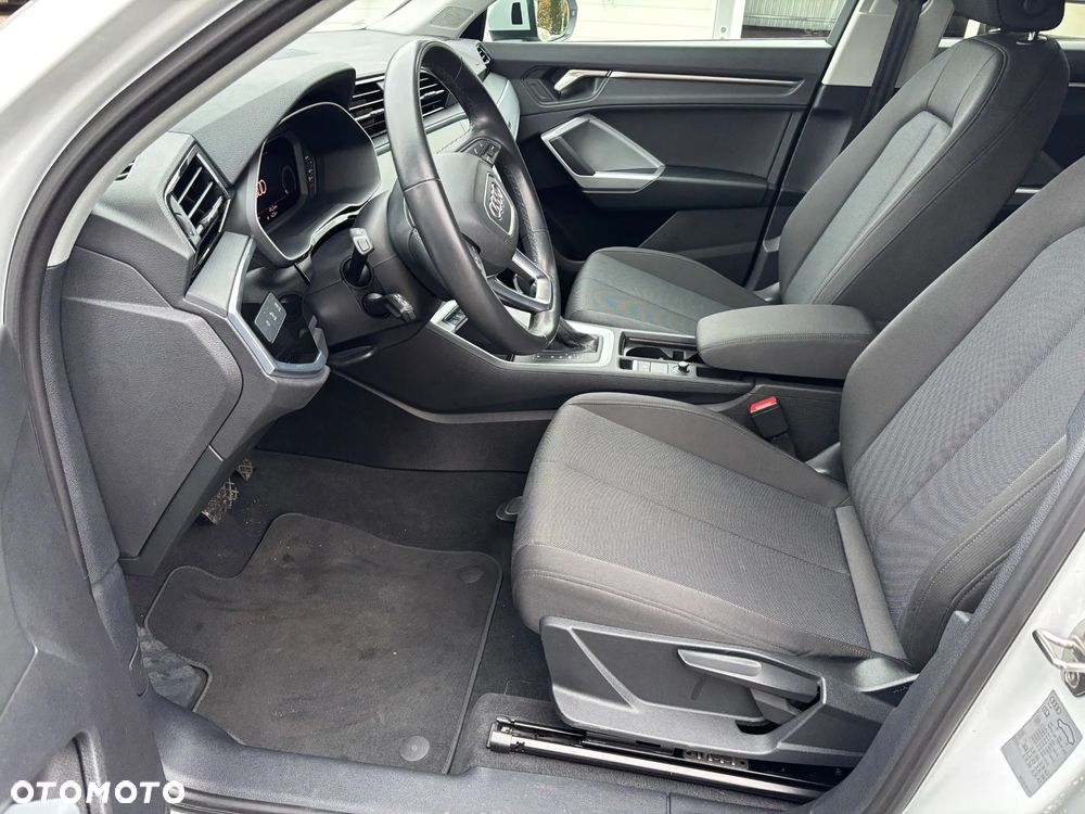 Audi Q3 45 TFSIe S tronic - 15