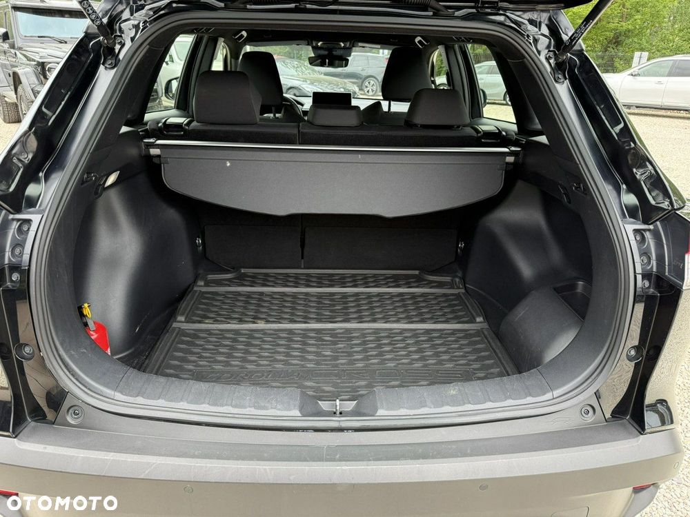 Toyota Corolla Cross - 19