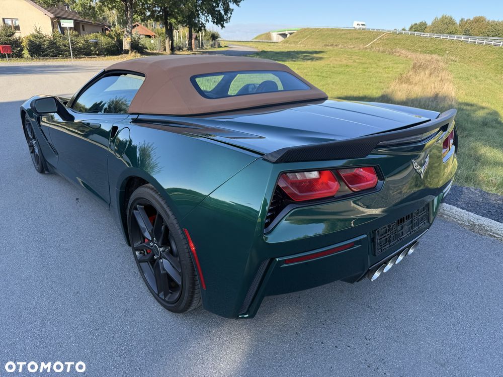 Chevrolet Corvette - 4