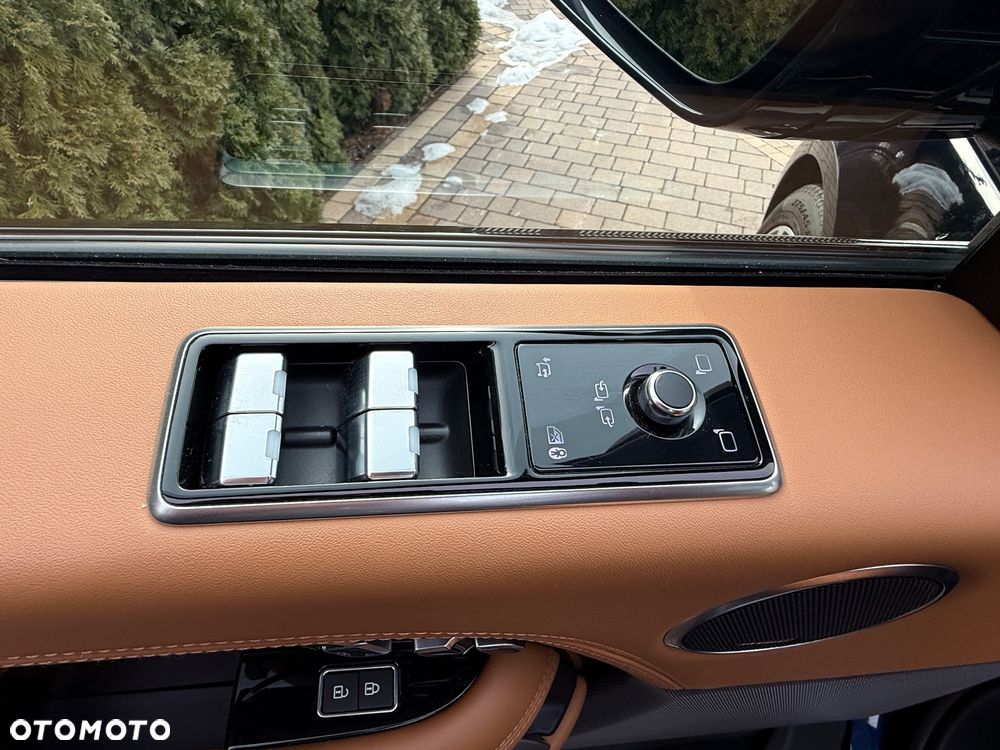 Land Rover Range Rover 3.0 P400 mHEV Autobiography - 19