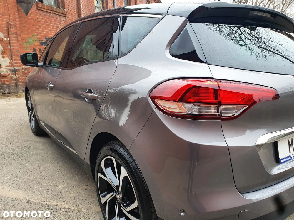 Renault Scenic TCe 140 GPF EDC INTENS - 6