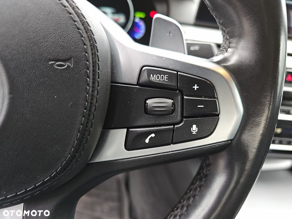 BMW Seria 5 - 15