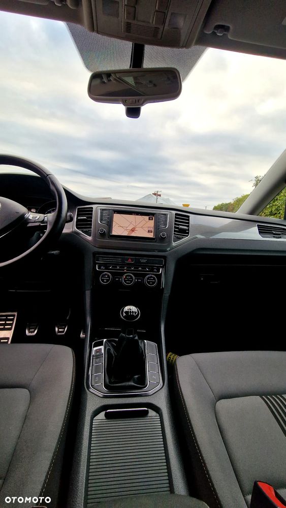 Volkswagen Golf Sportsvan - 27