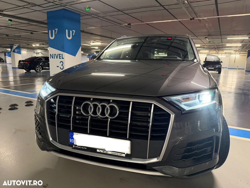 Audi Q7 3.0 55 TFSIe quattro Tiptronic Basic - 3