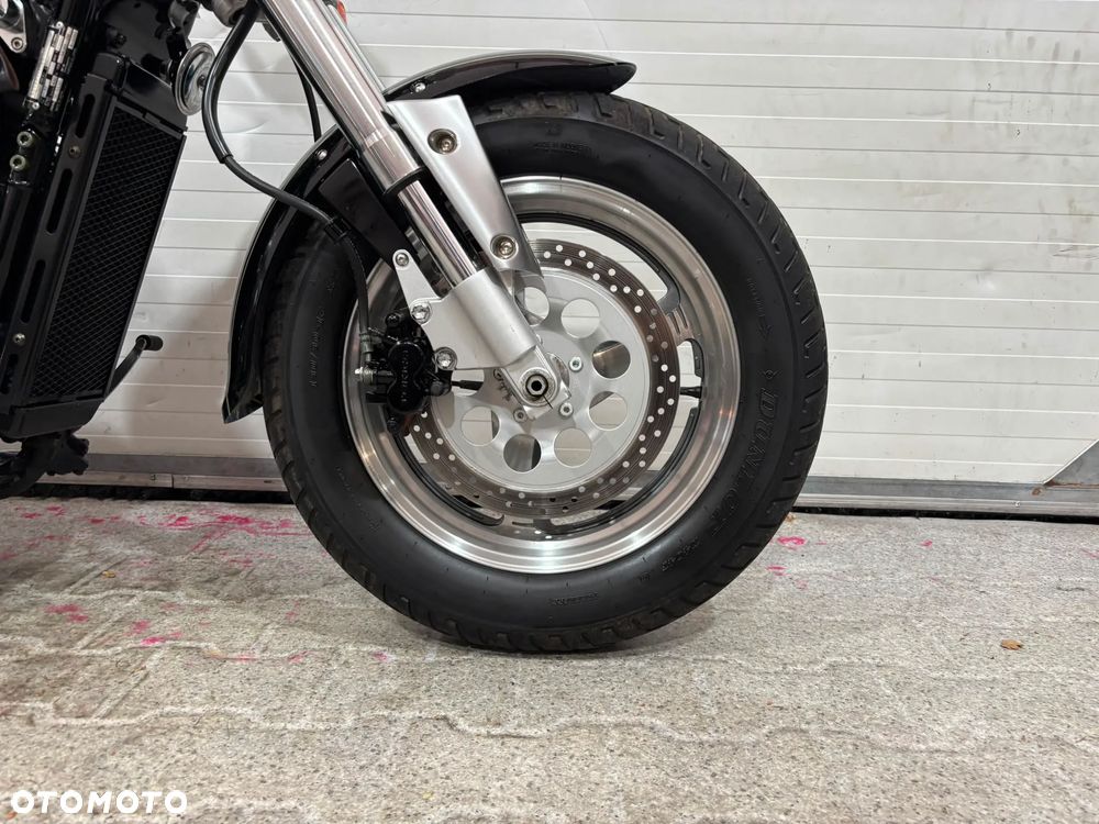 Suzuki Marauder - 20