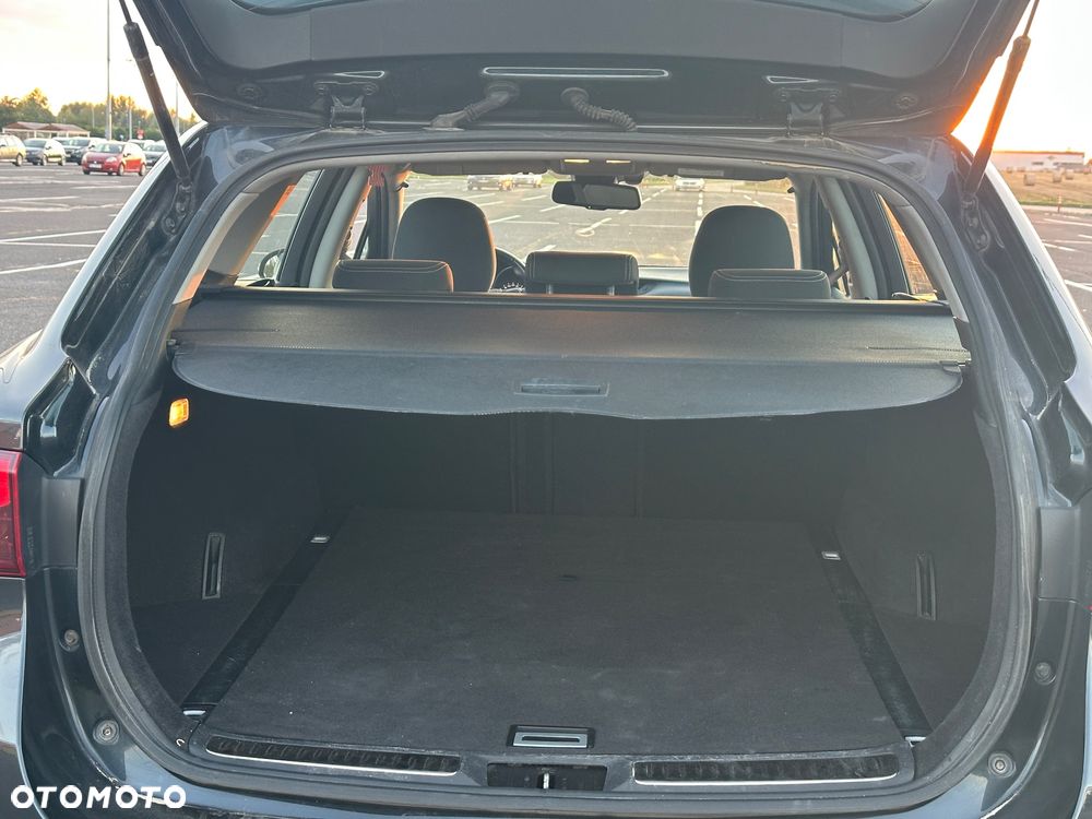 Toyota Avensis 2.0 D-4D Active Business - 9