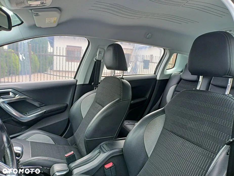 Peugeot 2008 1.2 Pure Tech GPF Crossway S&S - 13