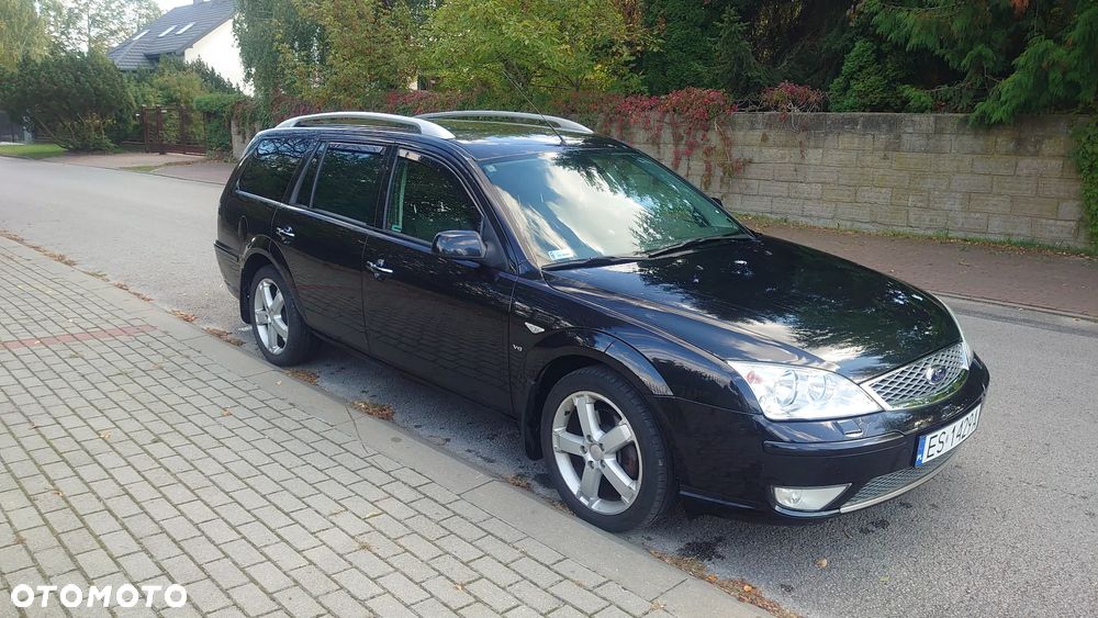 Ford Mondeo 3.0 V6 Titanium X - 8