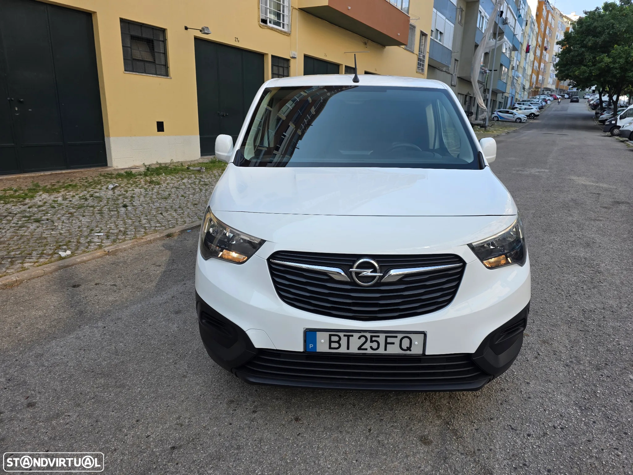 Opel Combo Tour 1.6 CDTi L2H2 S/S - 2