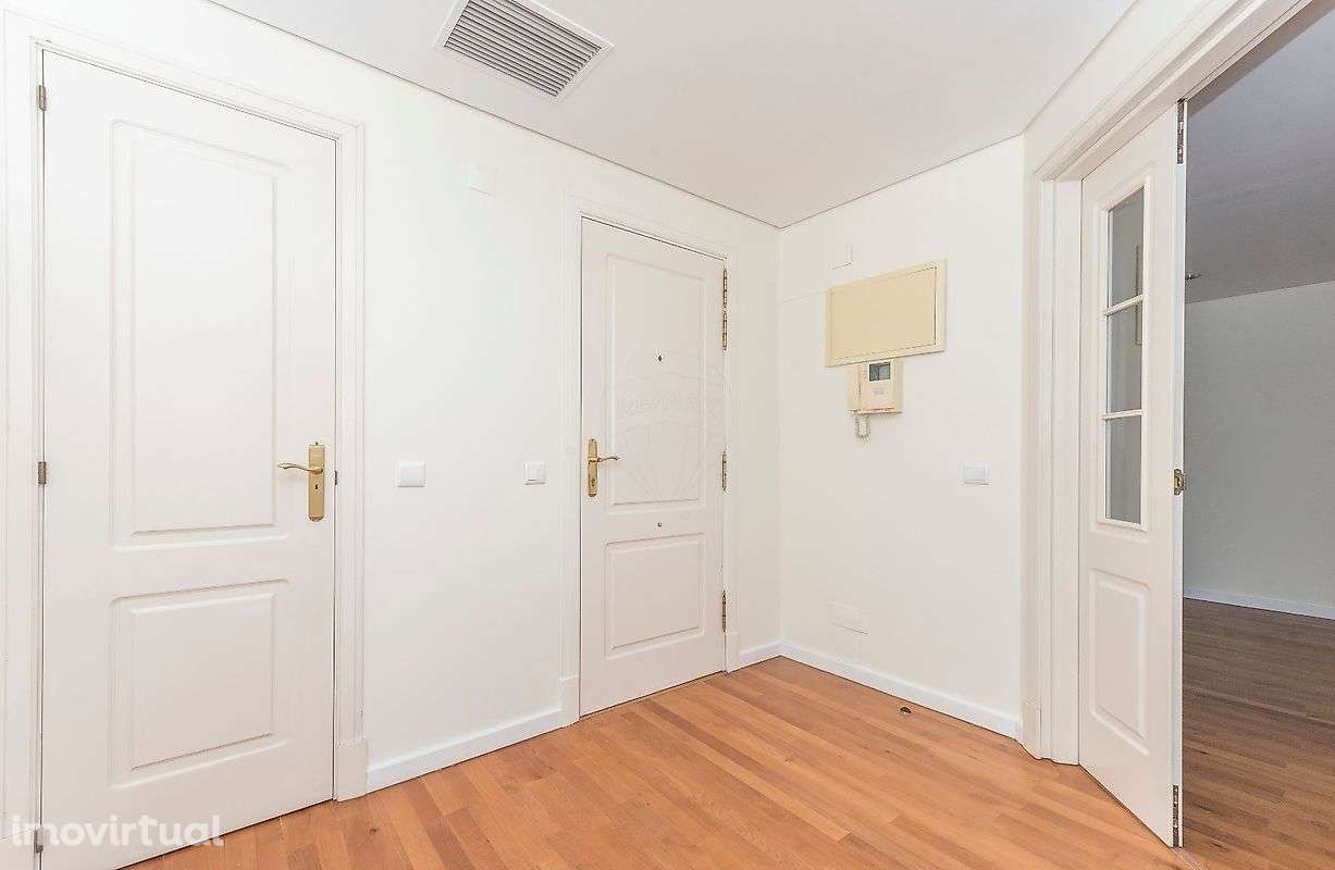 Apartamento T3 para arrendamento - Grande imagem: 4/17