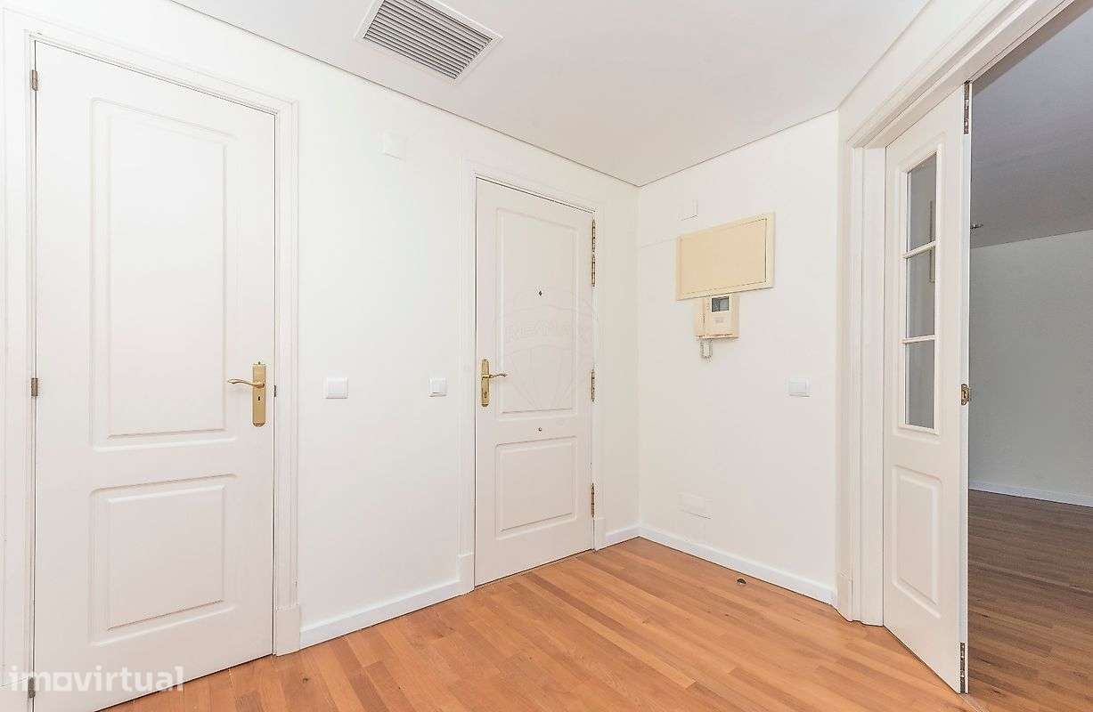 Apartamento T3 para arrendamento - Grande imagem: 4/17