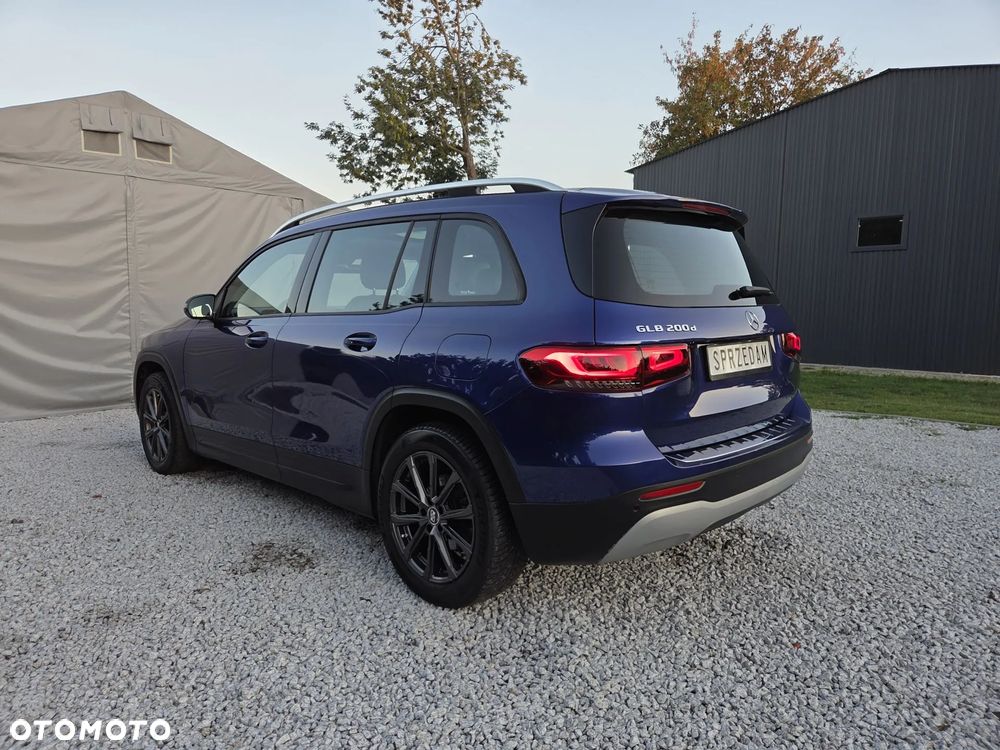 Mercedes-Benz GLB 200 d 8G-DCT Progressive - 22