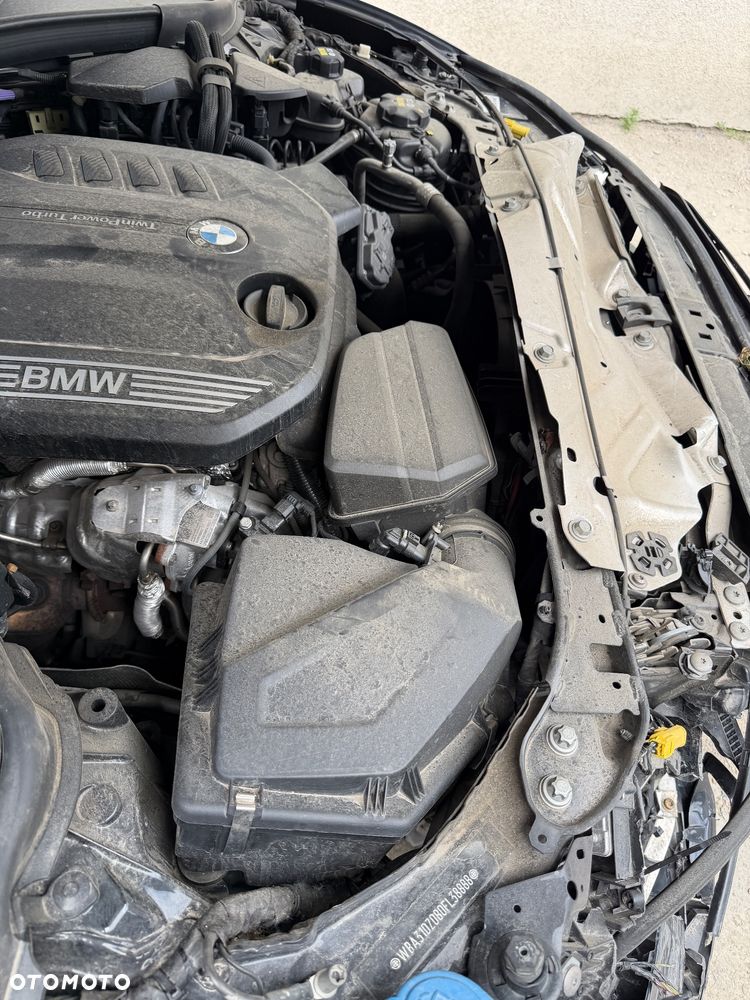 BMW Seria 3 320d xDrive - 27