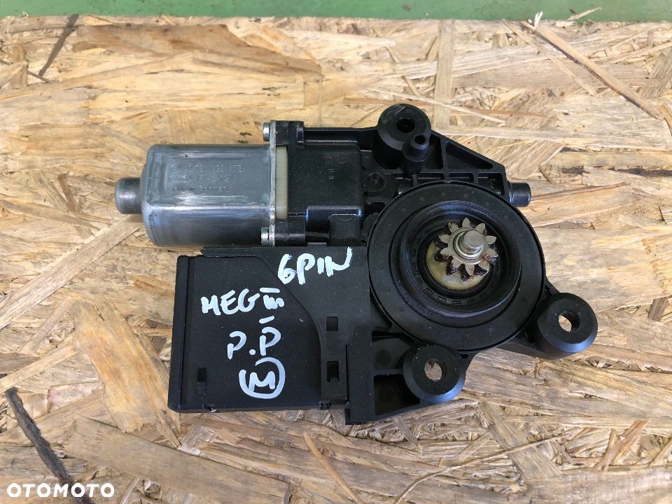 RENAULT MEGANE III 2008-2016 SILNICZEK SZYBY PRAWY PRZÓD 6 PIN 807301396R