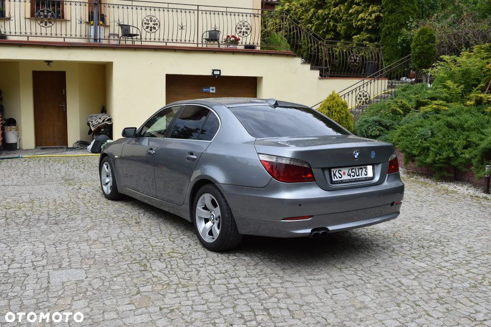 BMW Seria 5 523i Edition Sport - 5