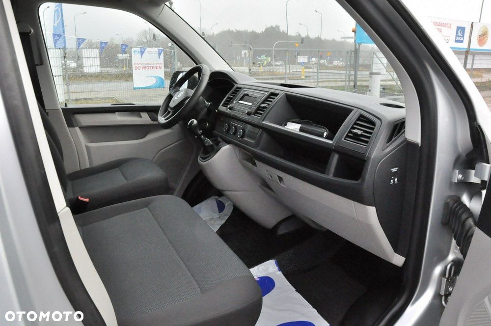 Volkswagen Transporter - 14