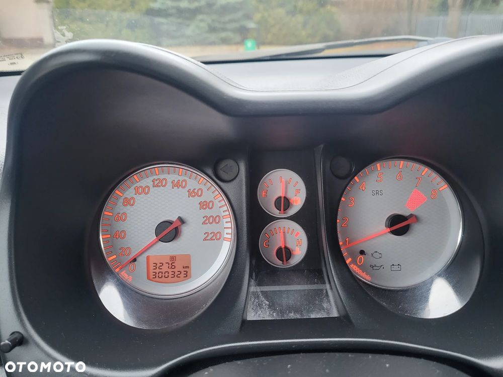 Mitsubishi Outlander 2.0 Comfort - 22