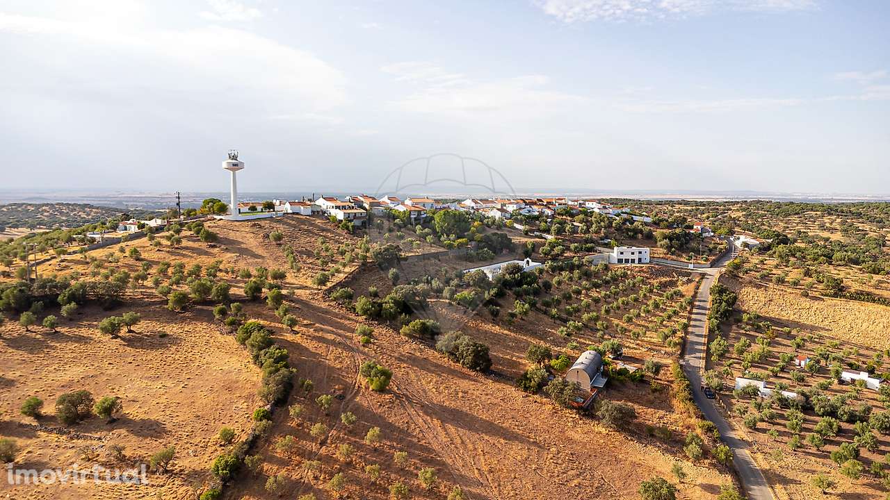 Terreno  para venda - Grande imagem: 2/19