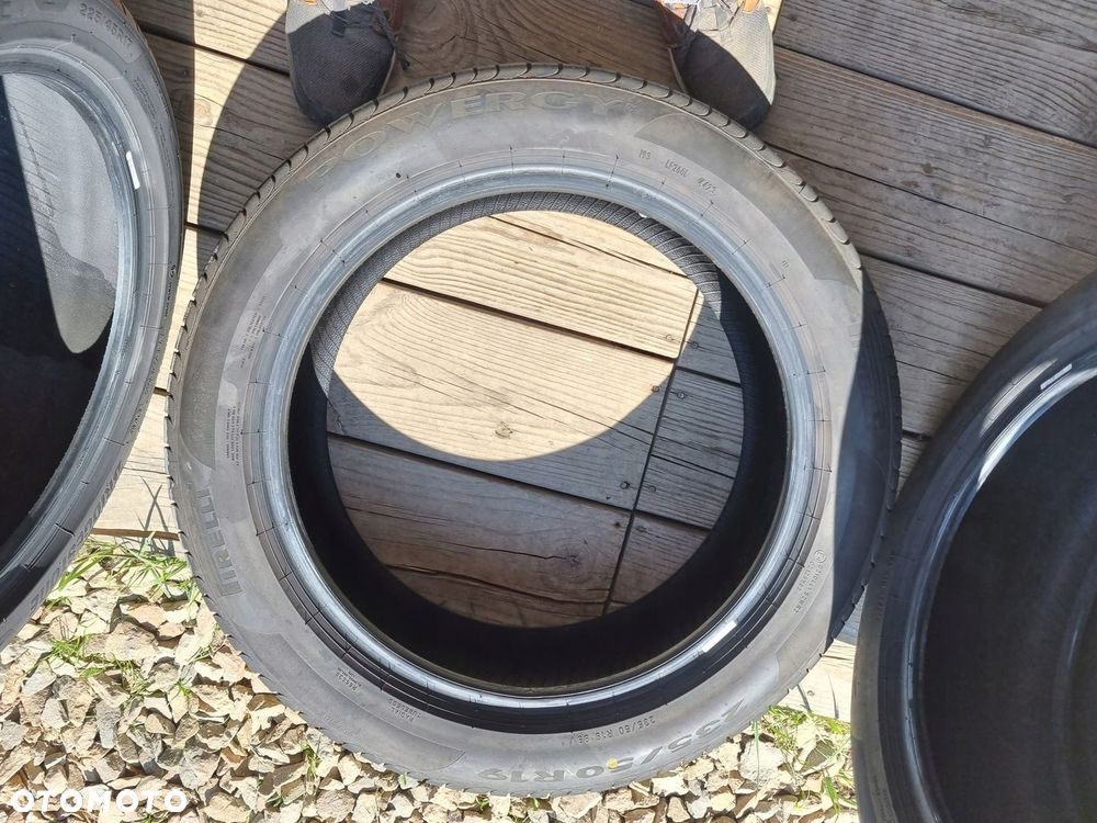 Opony PIRELLI POWERGY 235/50R19 99V 2023r.7/5mm bdb stan - 10