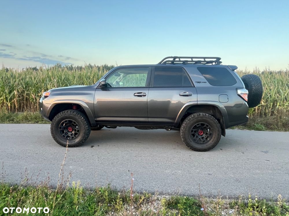 Toyota 4-Runner - 10